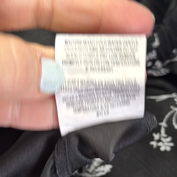 AUW Off Shoulder Capri Jumpsuit Floral Wide Leg Lined Black White 16 Flowy - Picture 10 of 13